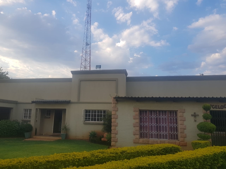 Commercial Property for Sale in Waagfontein North West